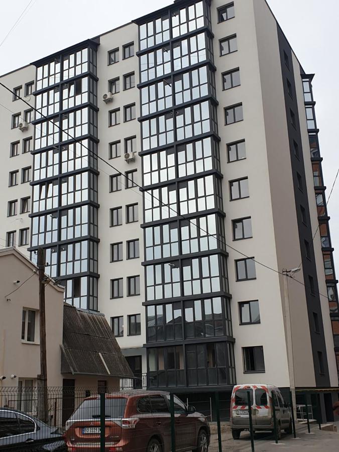 Стильна Квартира-Студія В Центрі Міста На Набережній Ternopil Exterior photo